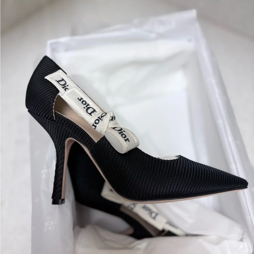 J'Adior Pump - Picture 4 of 8